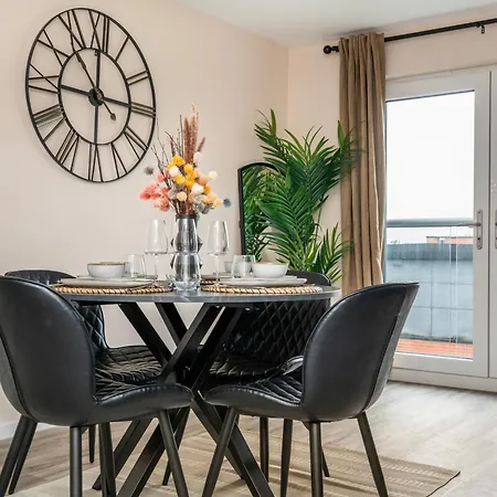 Modern 2Bed In Manchester-3